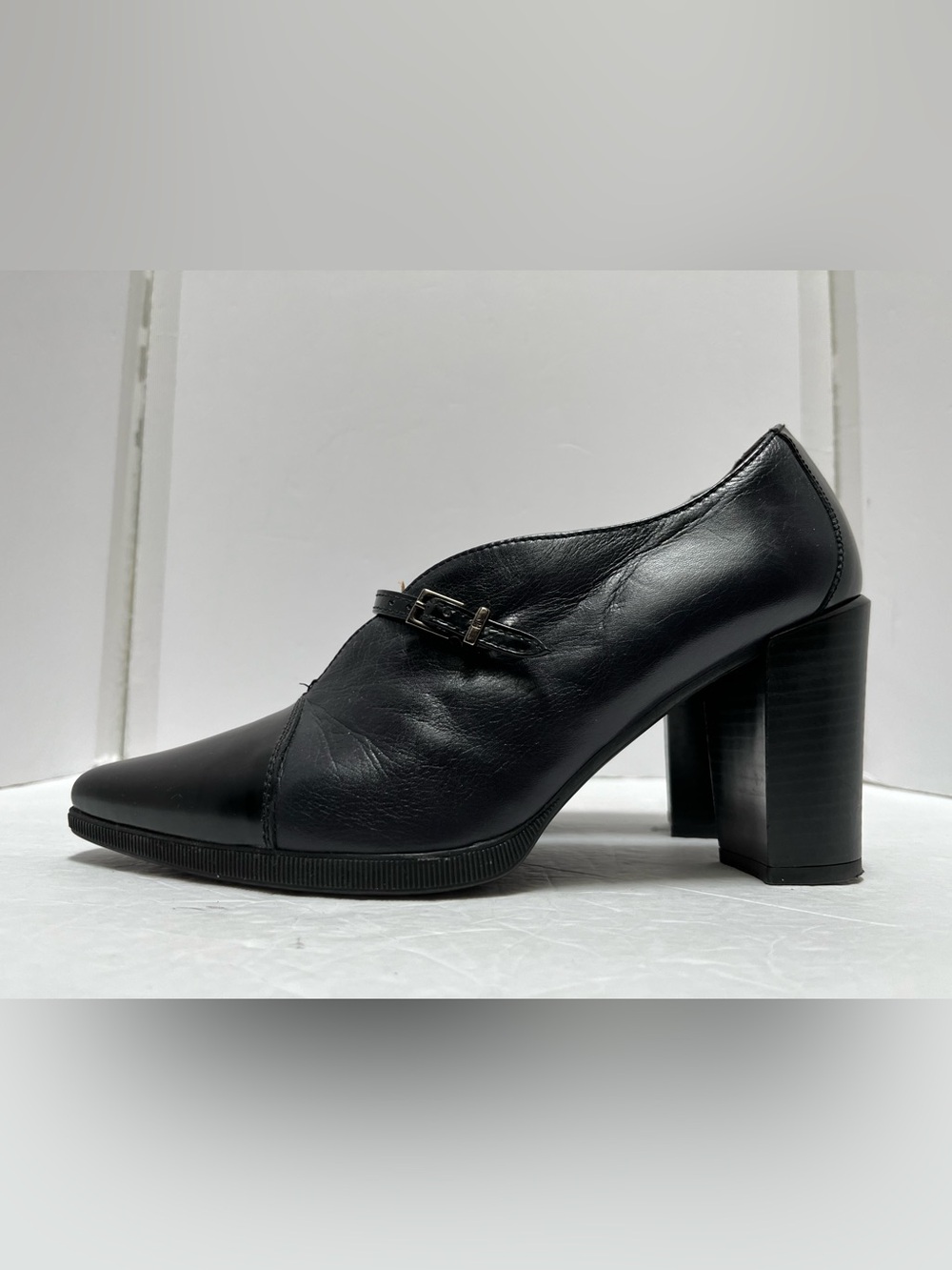 Hispanitas Joy Is a Choice Black Block Heel Point Toe Shoes, Size US8.5/EU39 - Picture 5 of 13